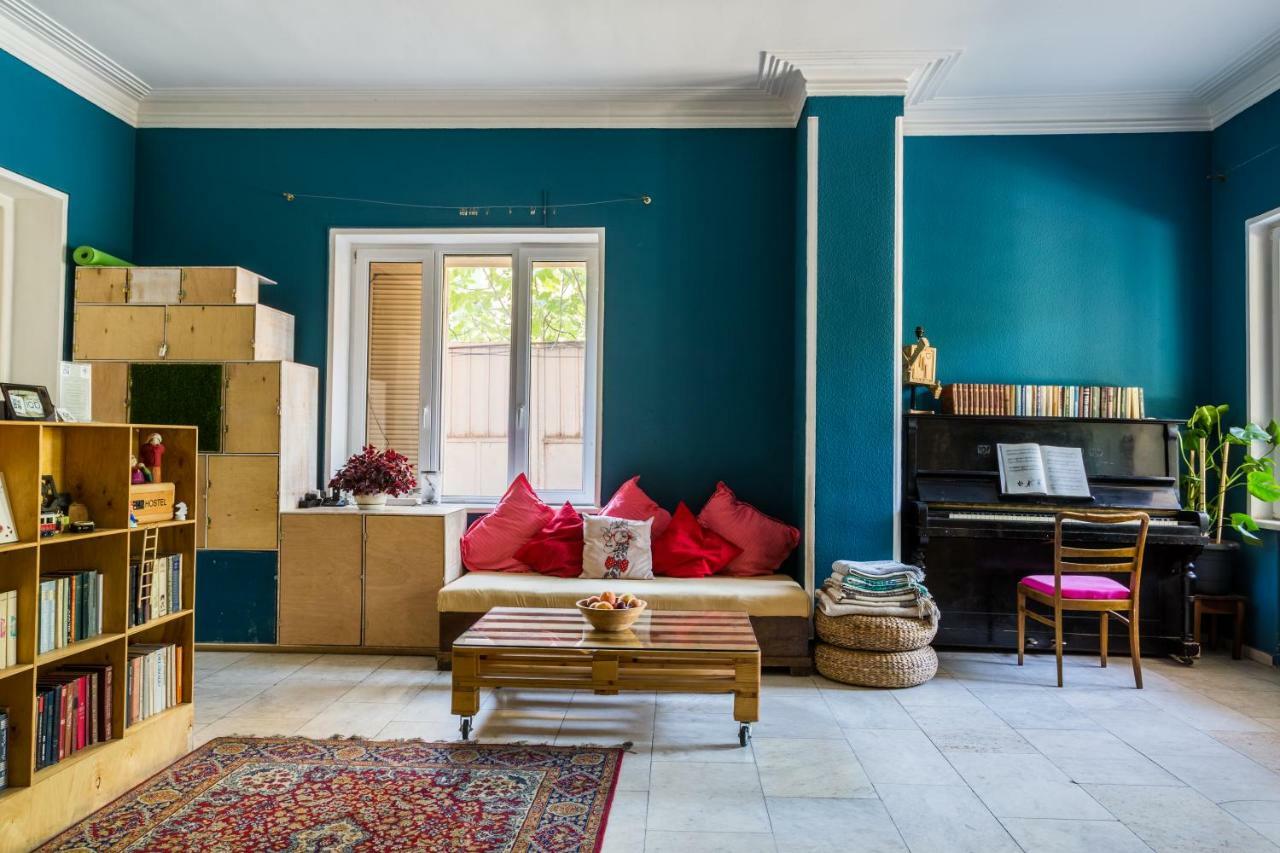 M42 Hostel Tbilissi Extérieur photo